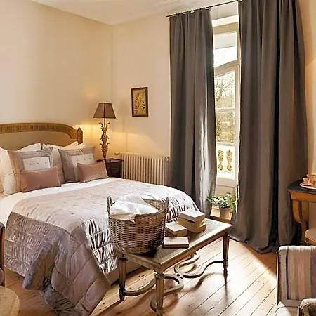 Bed and Breakfast Chateau De La Marine