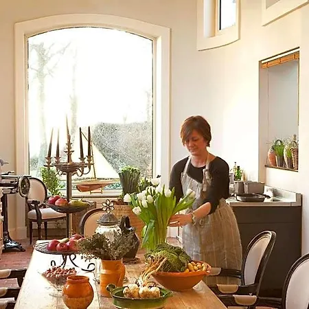 Chateau De La Marine Bed and Breakfast 4*