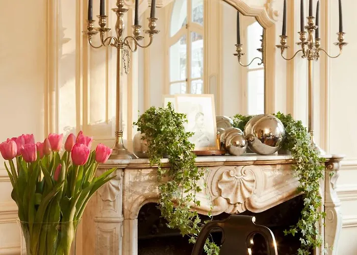 Oda ve Kahvaltı Chateau De La Marine 4*